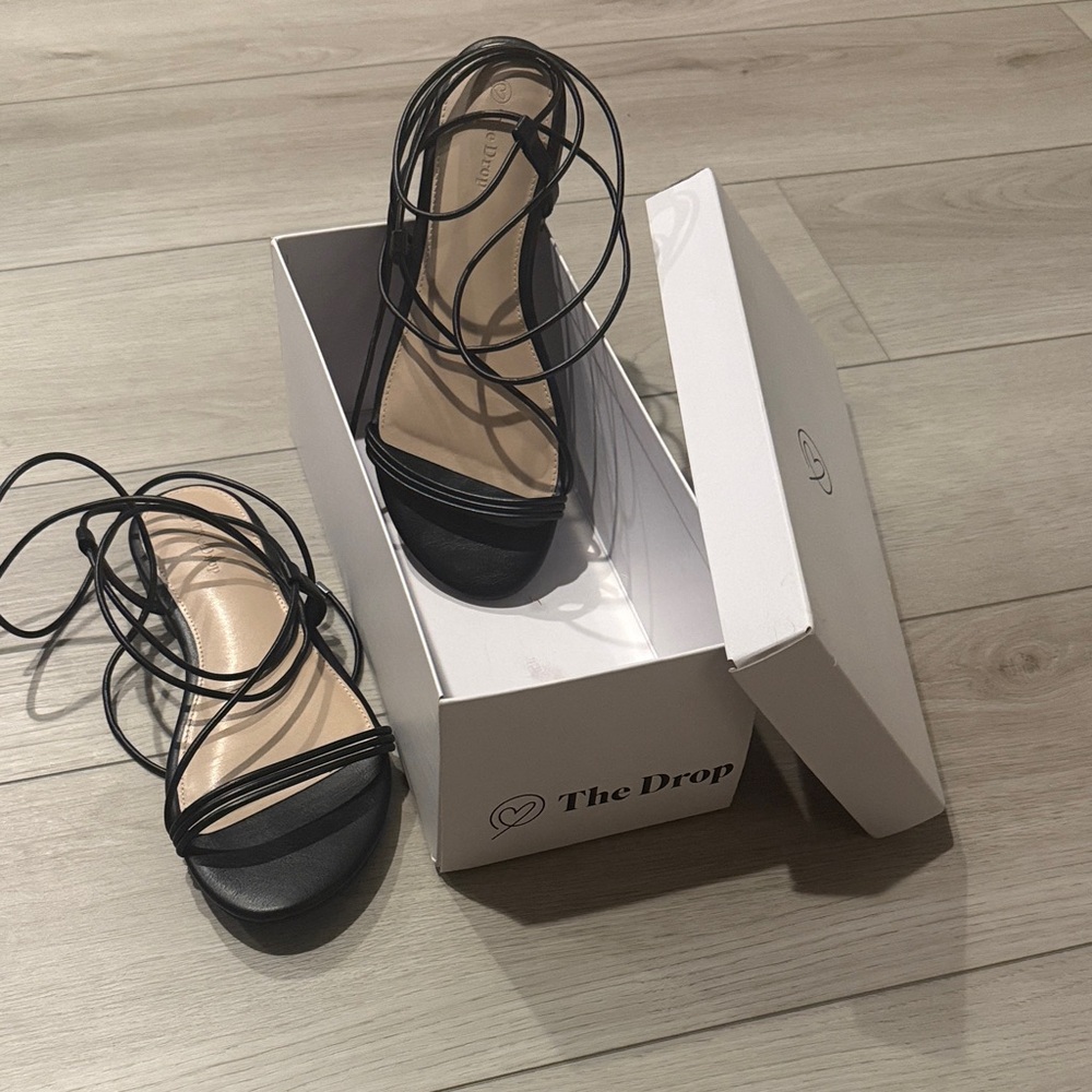 Women's Black Strappy Sandals